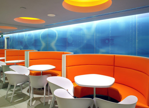 McDonald-s-flagship-restaurant-by-SHH-London-06.jpg